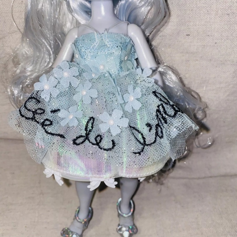Rainbow High Shadow High Costume Ball Eliza McFee MGA 2022 No Wings - Picture 3 of 7